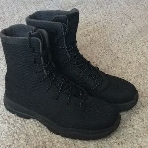 all black jordan boots